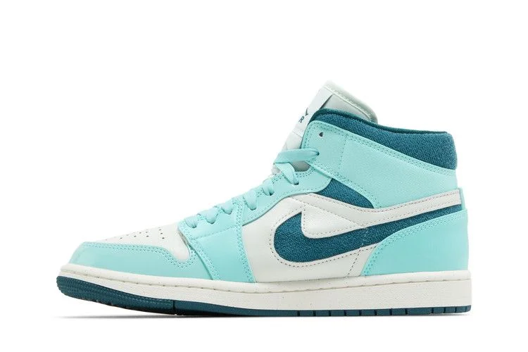 Кроссовки Wmns Air Jordan 1 Mid SE 'Bleached Turquoise'