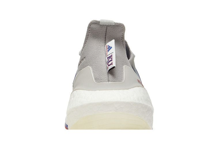 Кроссовки Adidas UltraBoost 21 'NCAA Pack - Kansas'