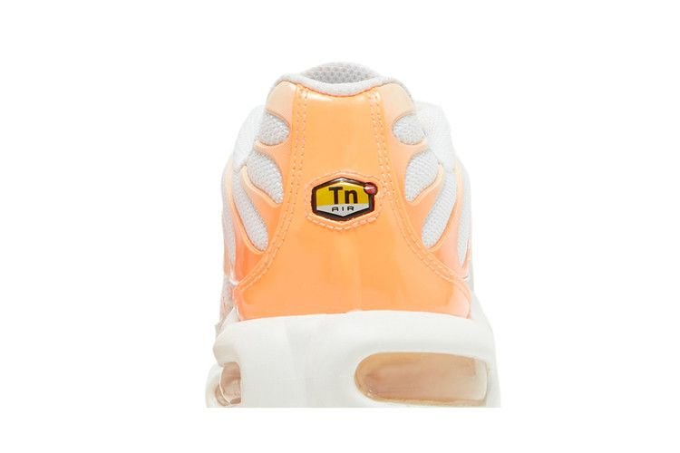 Кроссовки Nike Wmns Air Max Plus 'White Atomic Orange'