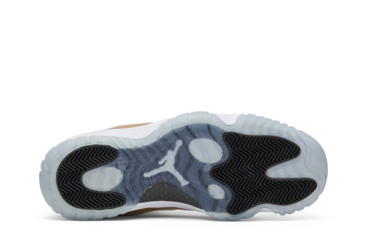 Кроссовки Air Jordan 11 Retro Low 'Closing Ceremony'