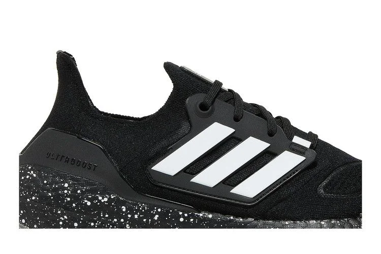 Кроссовки adidas UltraBoost 22 'Black White Speckled'