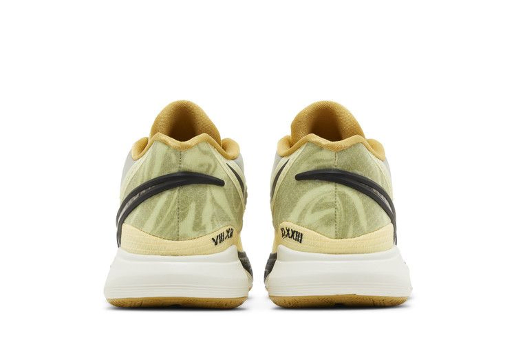 Кроссовки Nike Kyrie 8 'Citron Tint Leopard'
