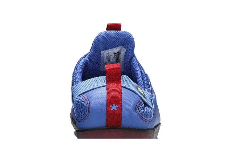 Krossovki-Nike-Zoom-Pulse-Doernbecher-Ethan-6