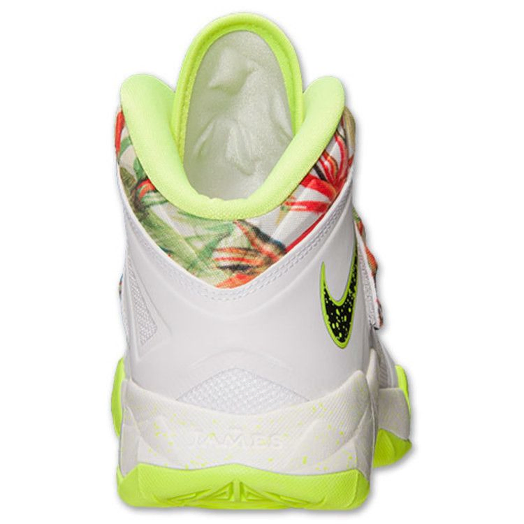 zoom-lebron-soldier-7-king-s-pride-599264-103_03