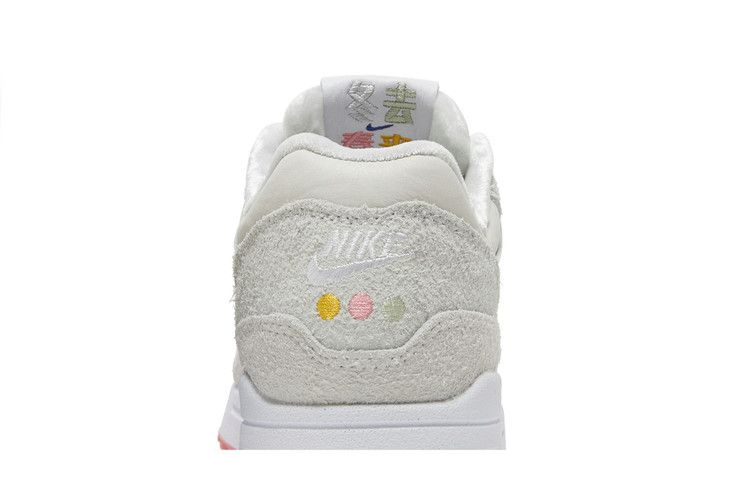 Кроссовки Nike Wmns Air Max 1 Premium 'Pom Pom Polka Dots'