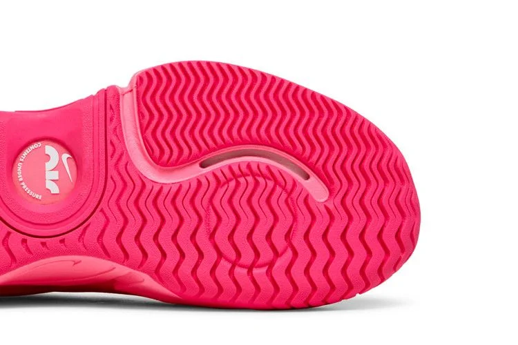 Krossovki-Naomi-Osaka-x-Wmns-NikeCourt-Air-Zoom-GP-Turbo-Digital-Pink-4