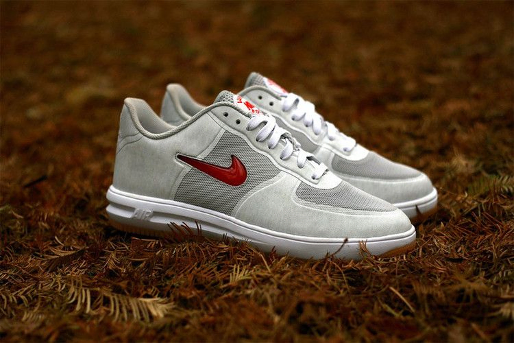 Кроссовки CLOT x Nike  Lunar Force 1 Fuse SP 'Special Box'