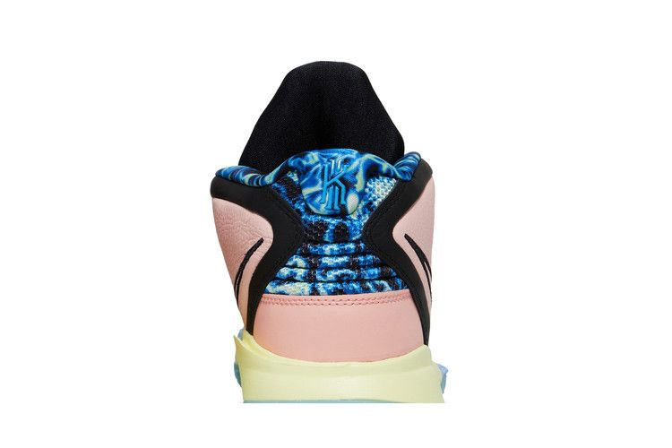 Кроссовки Nike Kyrie Infinity 'Valentine's Day'