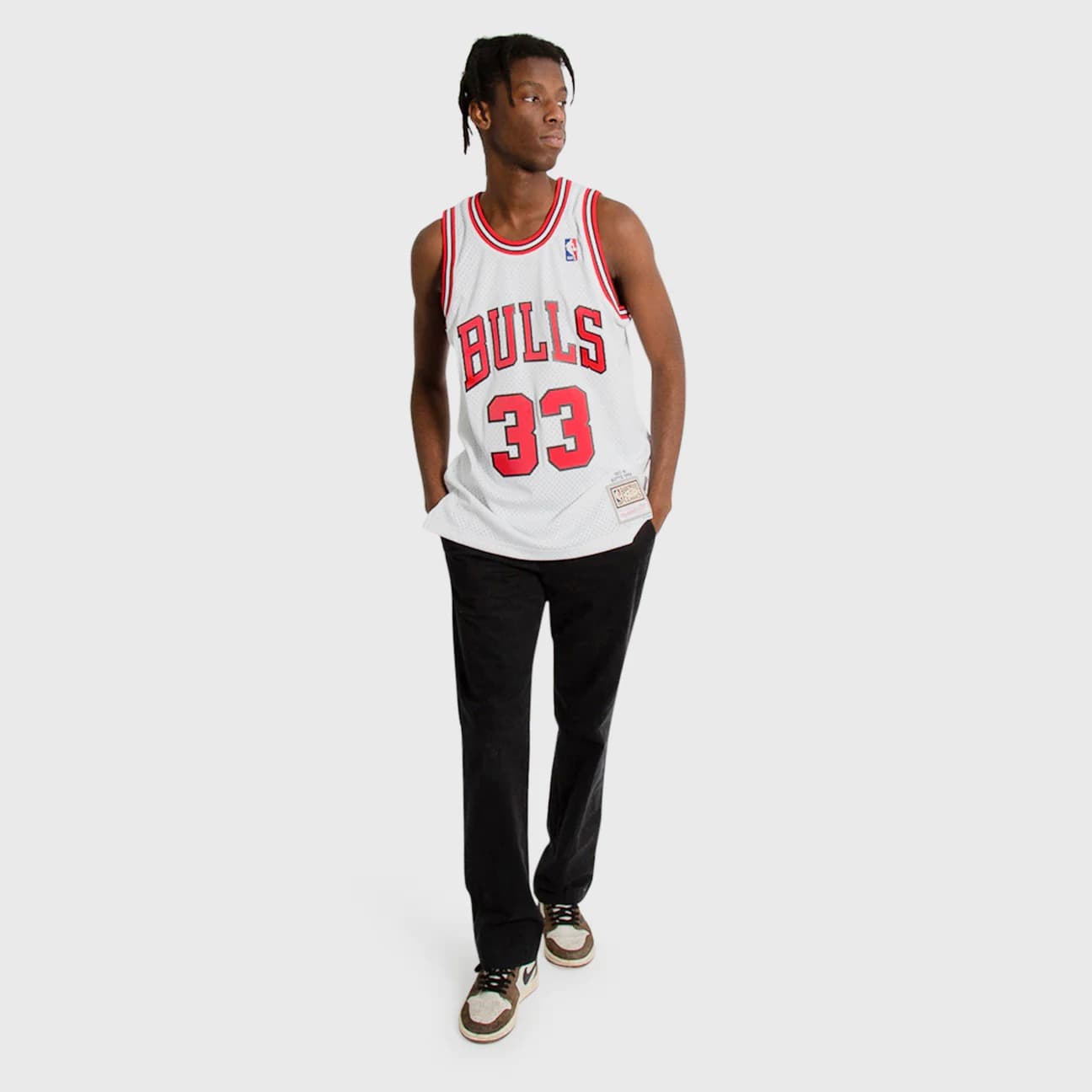 Баскетбольная джерси 1997-1998 Chicago Bulls Scottie Pippen #33 Swingman Hardwood Classic White Jersey