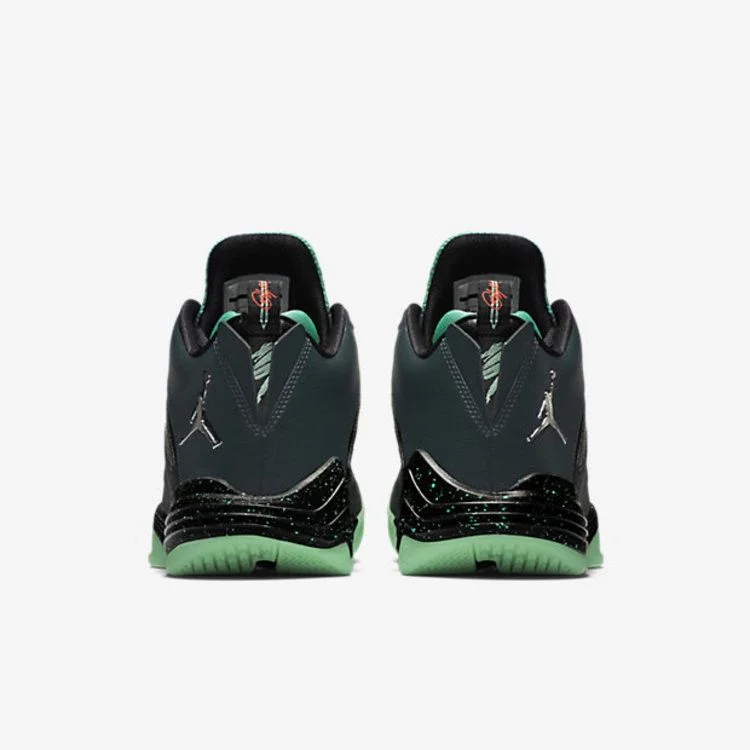 Krossovki-Air-Jordan-CP3.IX-China-4