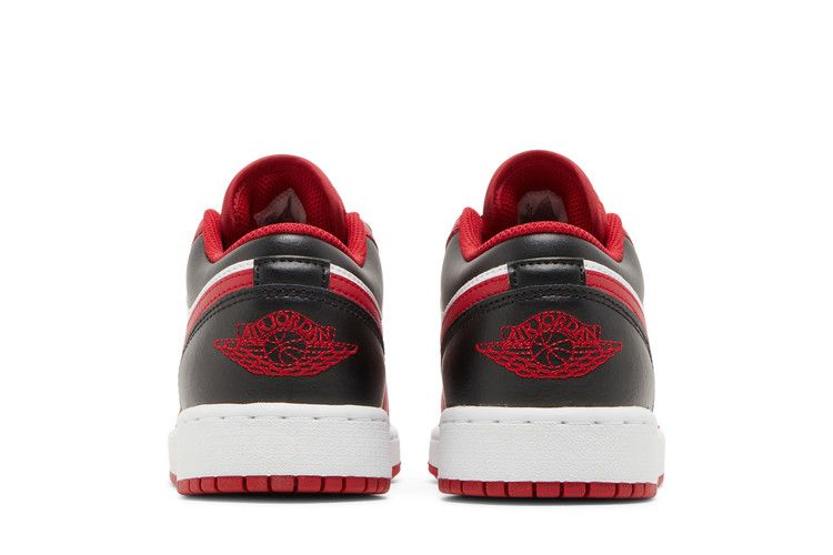 air-jordan-1-low-gs-reverse-black-toe-553560-163_05