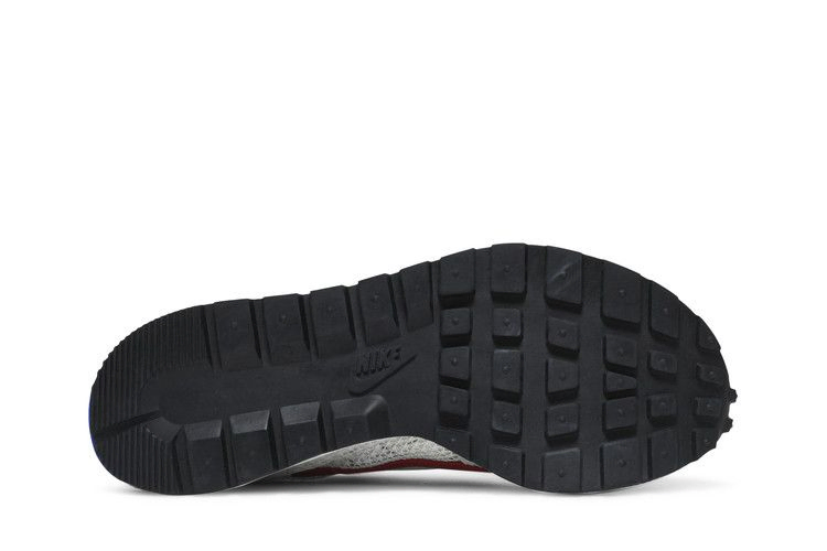 Кроссовки sacai x Nike VaporWaffle 'Sail'