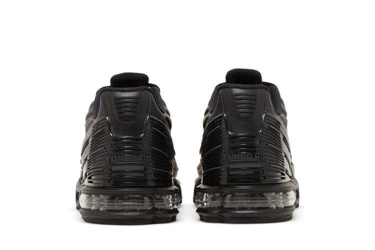 Кроссовки Nike Air Max Plus 3 Leather 'Triple Black'