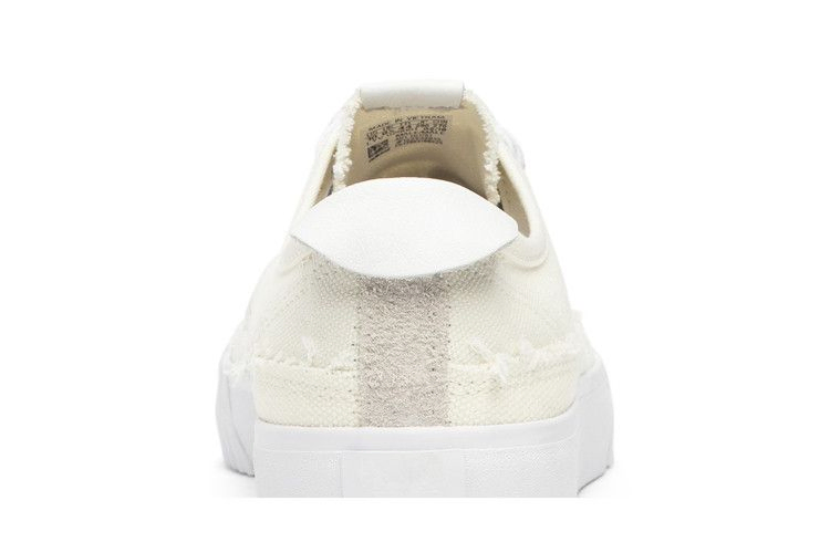 donald-glover-x-nizza-blank-canvas-eg1761_06