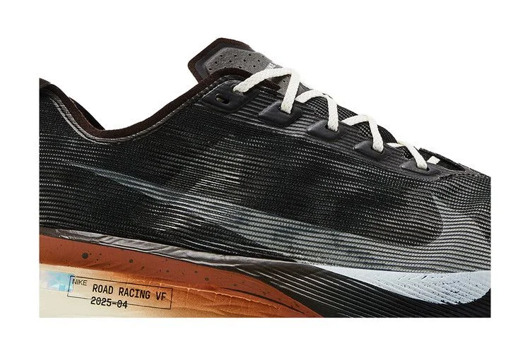 Krossovki-Nike-ZoomX-VaporFly-Next-4-Velvet-Brown-1