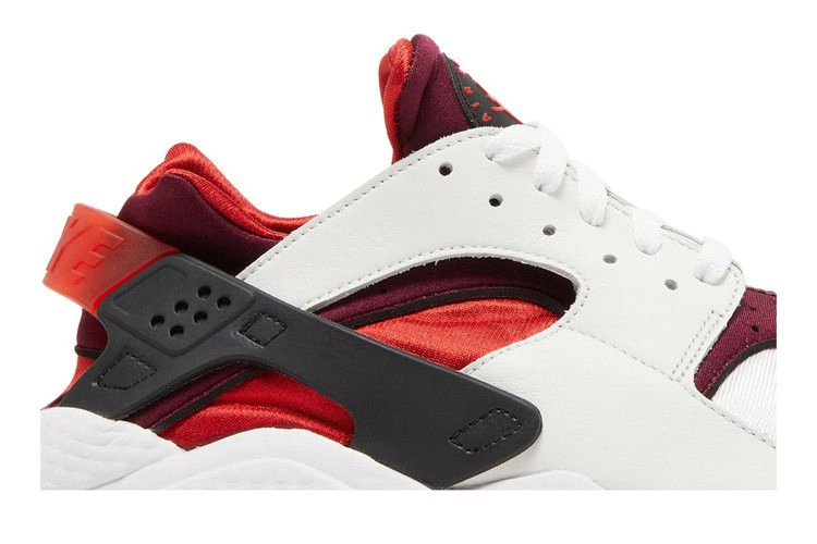 Кроссовки Nike Air Huarache 'Red Oxide'