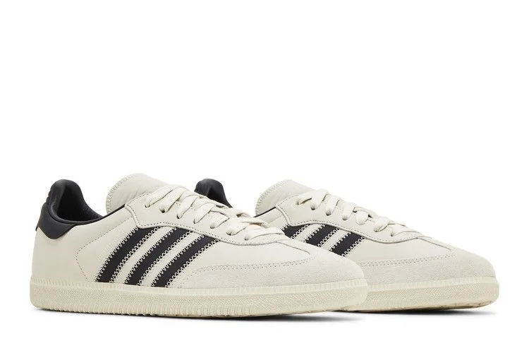 Krossovki-Pharrell-x-adidas-Samba-Human-Race-Aluminium-Black-7