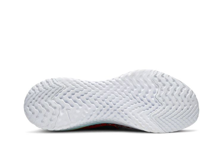 Кроссовки Nike Epic React Flyknit 2 'Black University Red'