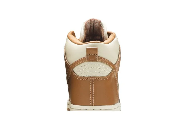 Krossovki-Nike-WS-Dunk-High-6