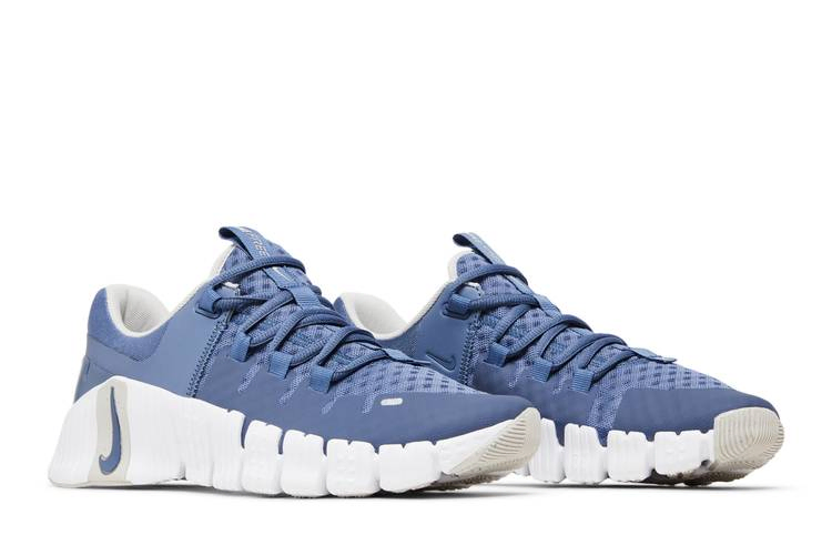 wmns-free-metcon-5-diffused-blue-fq8779-491_07
