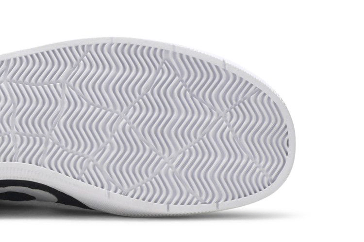 Кроссовки Nike Hyperfeel Koston 3 XT