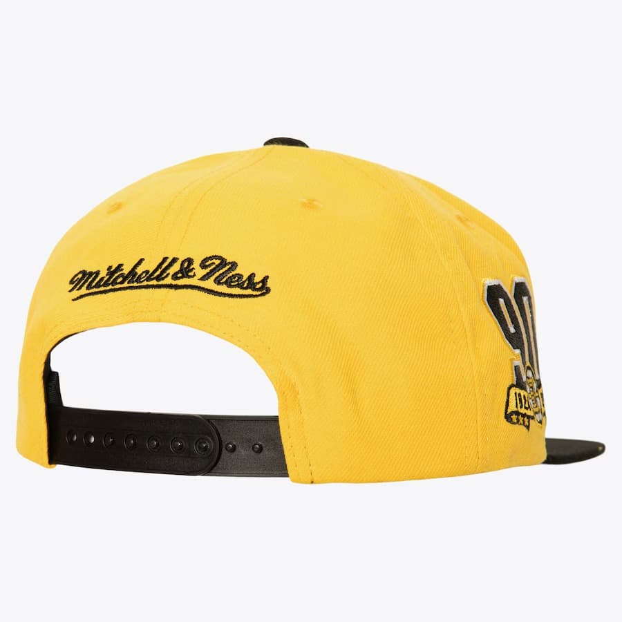 Mitchell-Ness-Gold-Boston-Bruins-90th-Anniversary-Snapback-Hat-1
