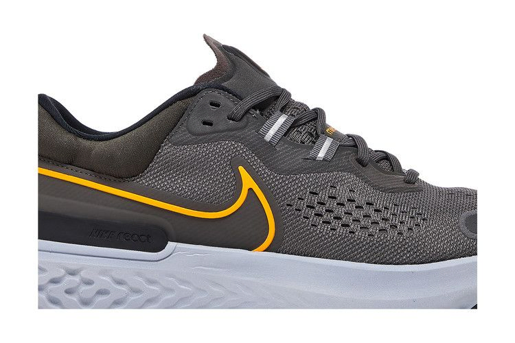Кроссовки Nike React Miler 2 'Medium Ash Kumquat'