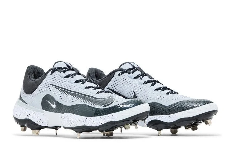 Krossovki-Nike-Alpha-Huarache-Elite-4-Low-Wolf-Grey-Dark-Smoke-Grey-7