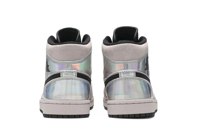 Кроссовки Wmns Air Jordan 1 Mid 'Iridescent'