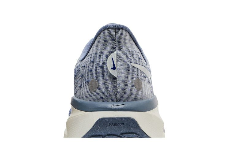 Кроссовки Nike Vomero 17 'Ashen Slate'