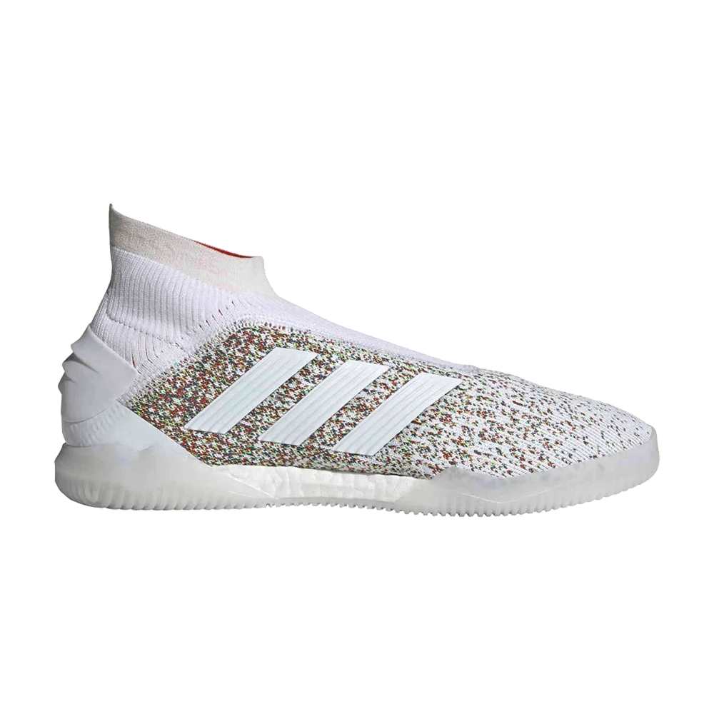 Krossovki-Adidas-Predator-19-TR-Oddity-Pack-White