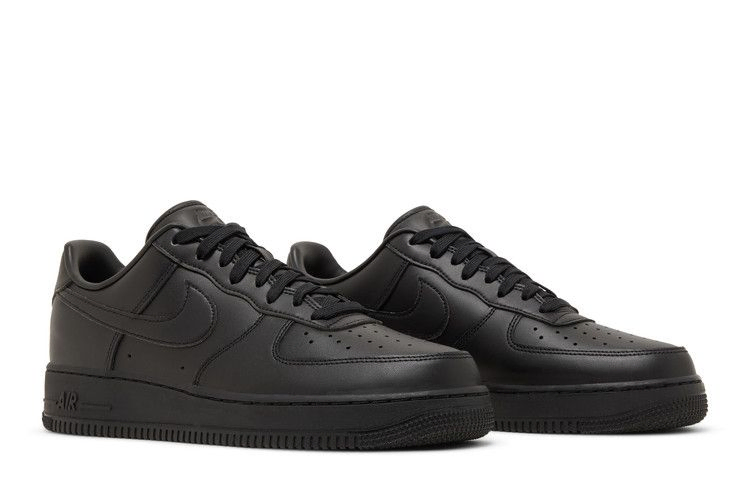air-force-1-07-fresh-triple-black-dm0211-001_07
