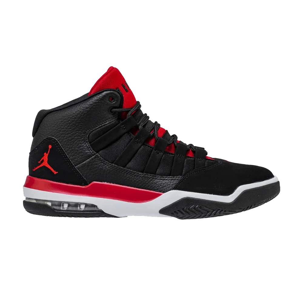 Krossovki-Air-Jordan-Max-Aura-Bred