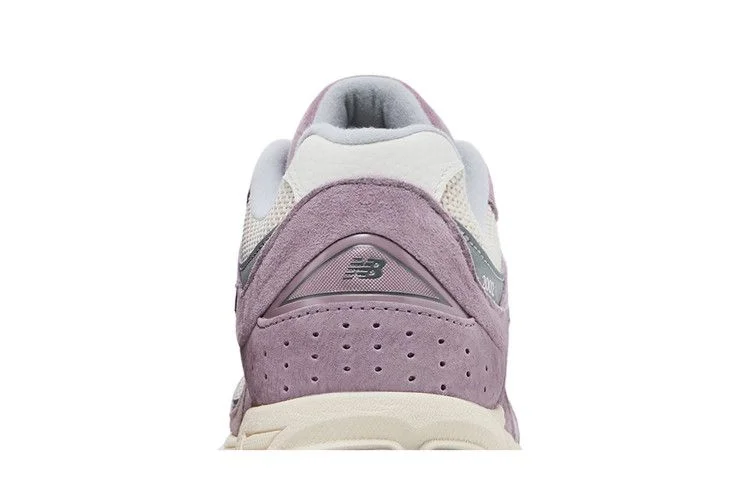 Кроссовки New Balance 2002R 'Ice Wine Linen'