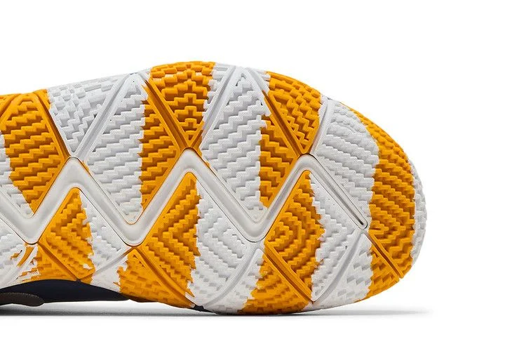 Кроссовки Nike Kyrie 4 PE 'London'