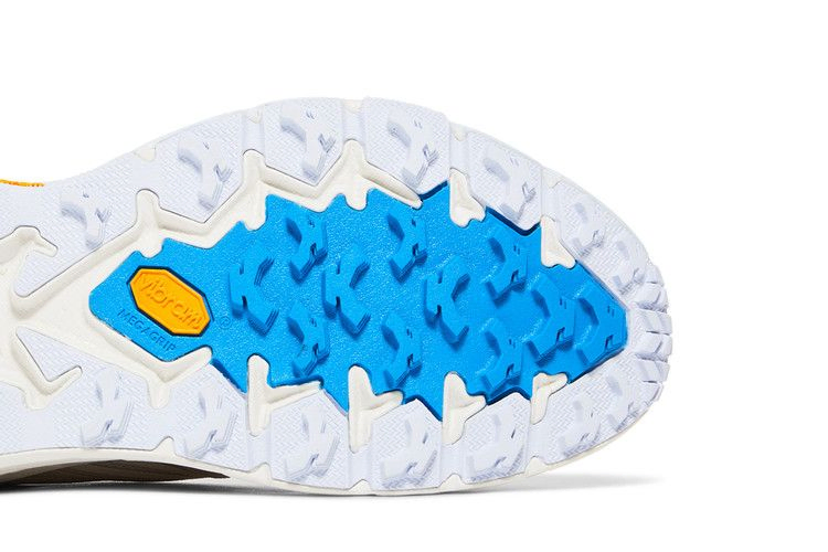 thisisneverthat-x-speedgoat-4-marshmallow-cyan-1123010-mcyb_04