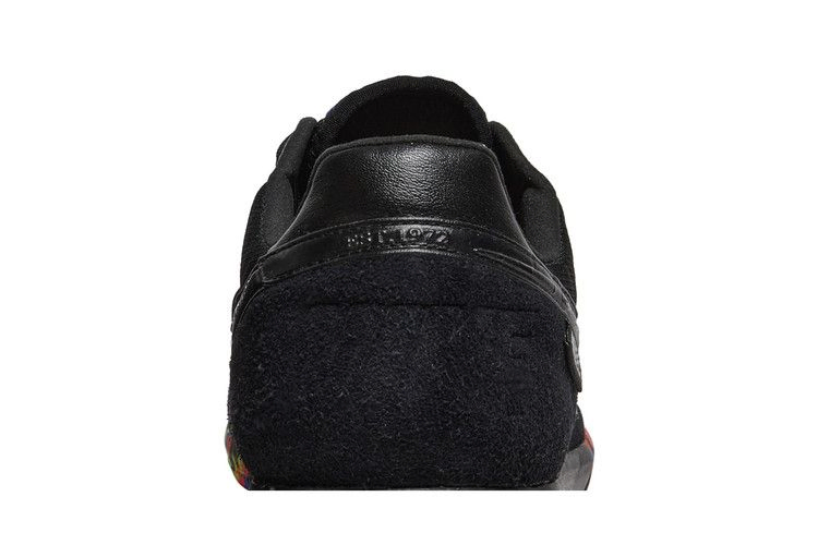 Кроссовки Nike Premier 2 Sala IC 'Black Multi Camo'