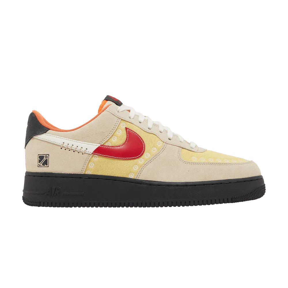 Krossovki-Nike-Air-Force-1-07-Somos-Familia