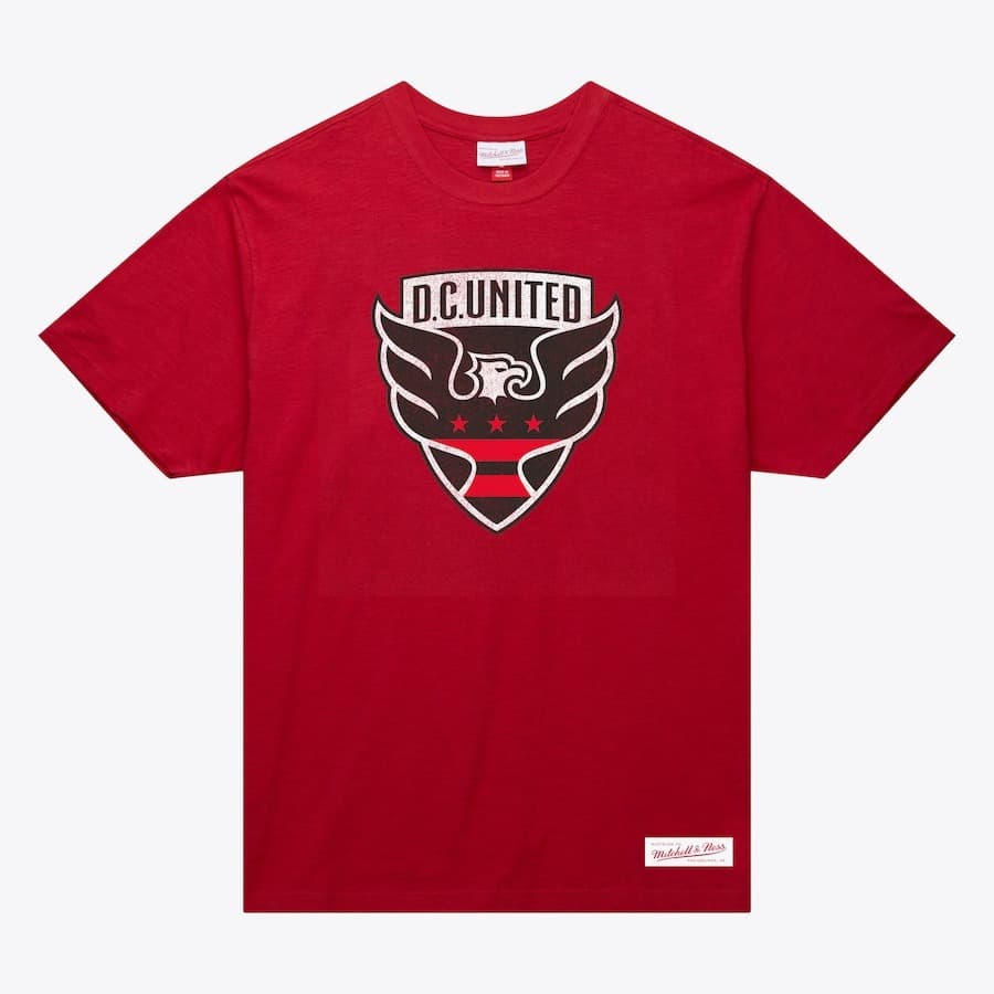 Футболка Mitchell & Ness Red D.C. United Striker Slub T-Shirt