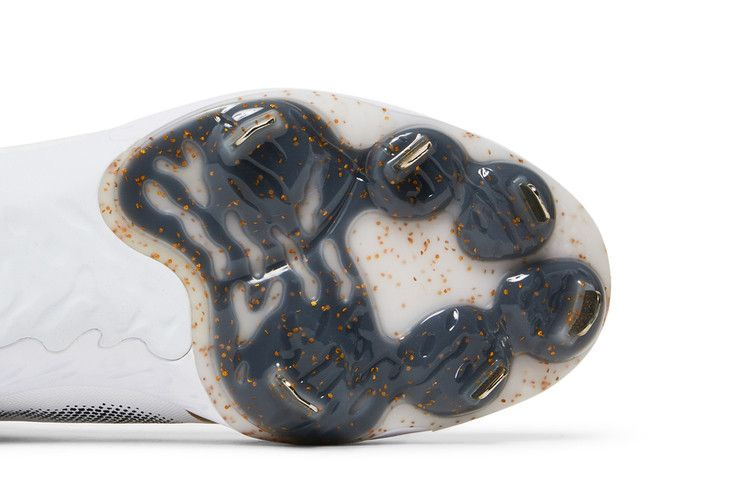 Кроссовки Nike Alpha Huarache Elite 3 Mid 'White Metallic Gold'