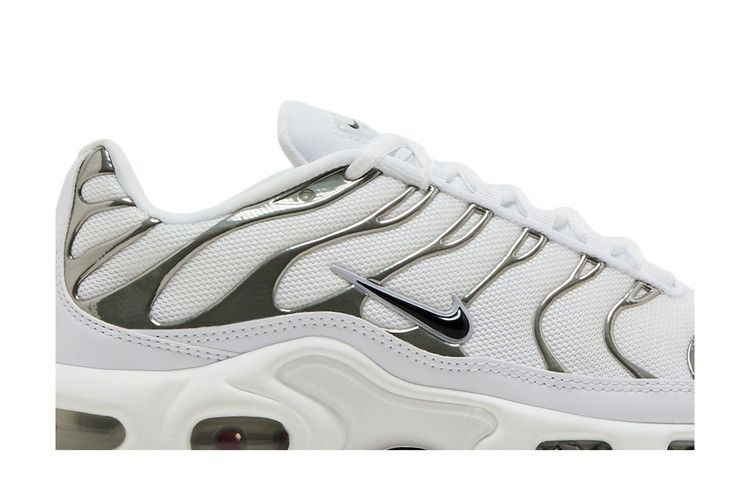 Кроссовки Nike Wmns Air Max Plus SE 'White Chrome Silver'