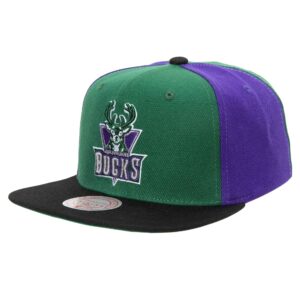 Mitchell-Ness-On-The-Block-Snapback-HWC-Milwaukee-Bucks-Hat-300x300