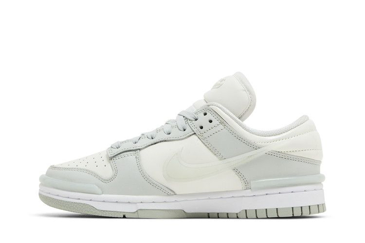 Кроссовки Nike Wmns Dunk Low Twist 'Light Silver'