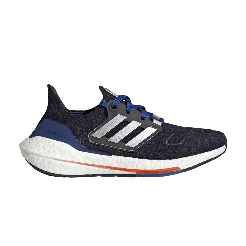Кроссовки Adidas UltraBoost 22 J 'Legend Ink Silver Metallic'