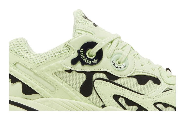 Кроссовки adidas Wmns Astir 'Almost Lime Paint Drip'