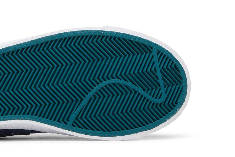 zoom-blazer-low-canvas-decon-sb-blue-void-ah3370-400_04