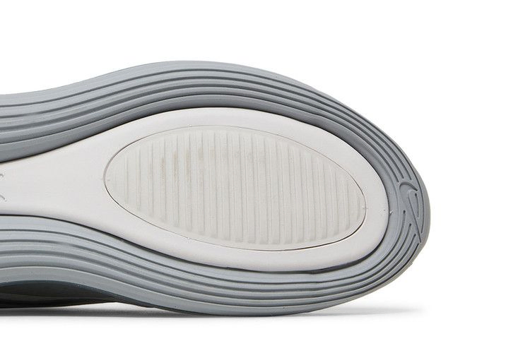 Кроссовки Nike Wmns Air Max 720 'Vast Grey'