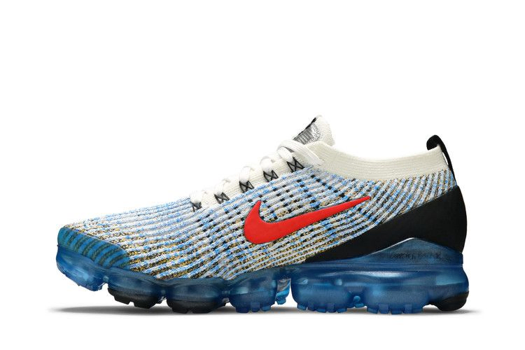 Кроссовки Nike Air VaporMax Flyknit 3 'Photo Blue Gold'