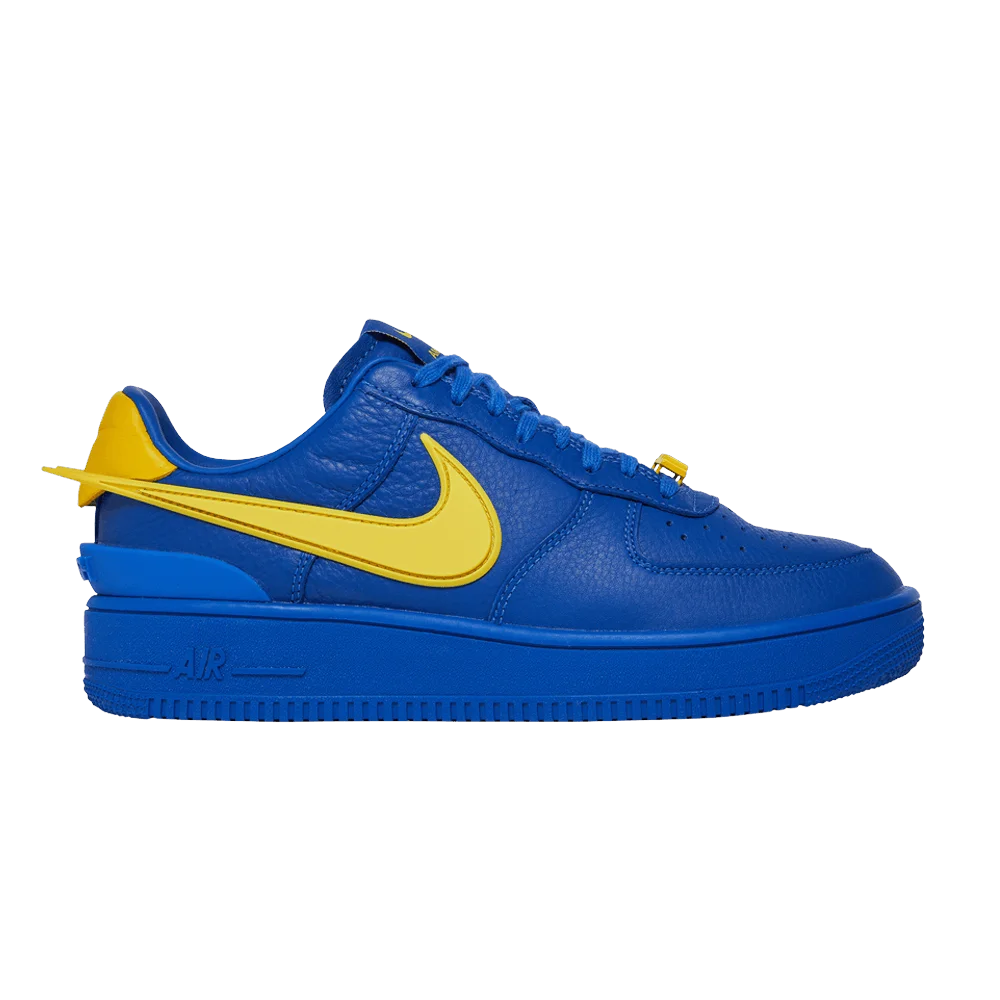 Krossovki-Mens-AMBUSH-x-Nike-Air-Force-1-Low-Game-Royal
