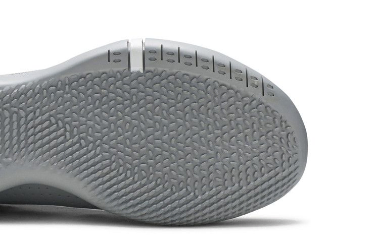 kobe-a-d-wolf-grey-at3874-003_04